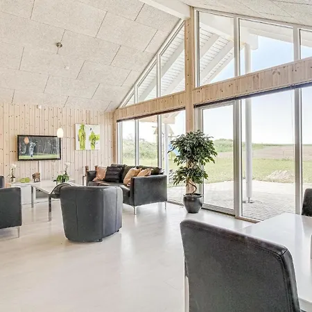 Dom wakacyjny Awesome In With Kitchen *